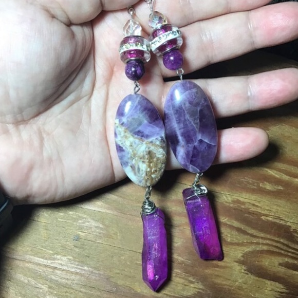 Real amethyst crystal quartz crystal handcrafted earrings, statement earrings - Picture 4 of 8